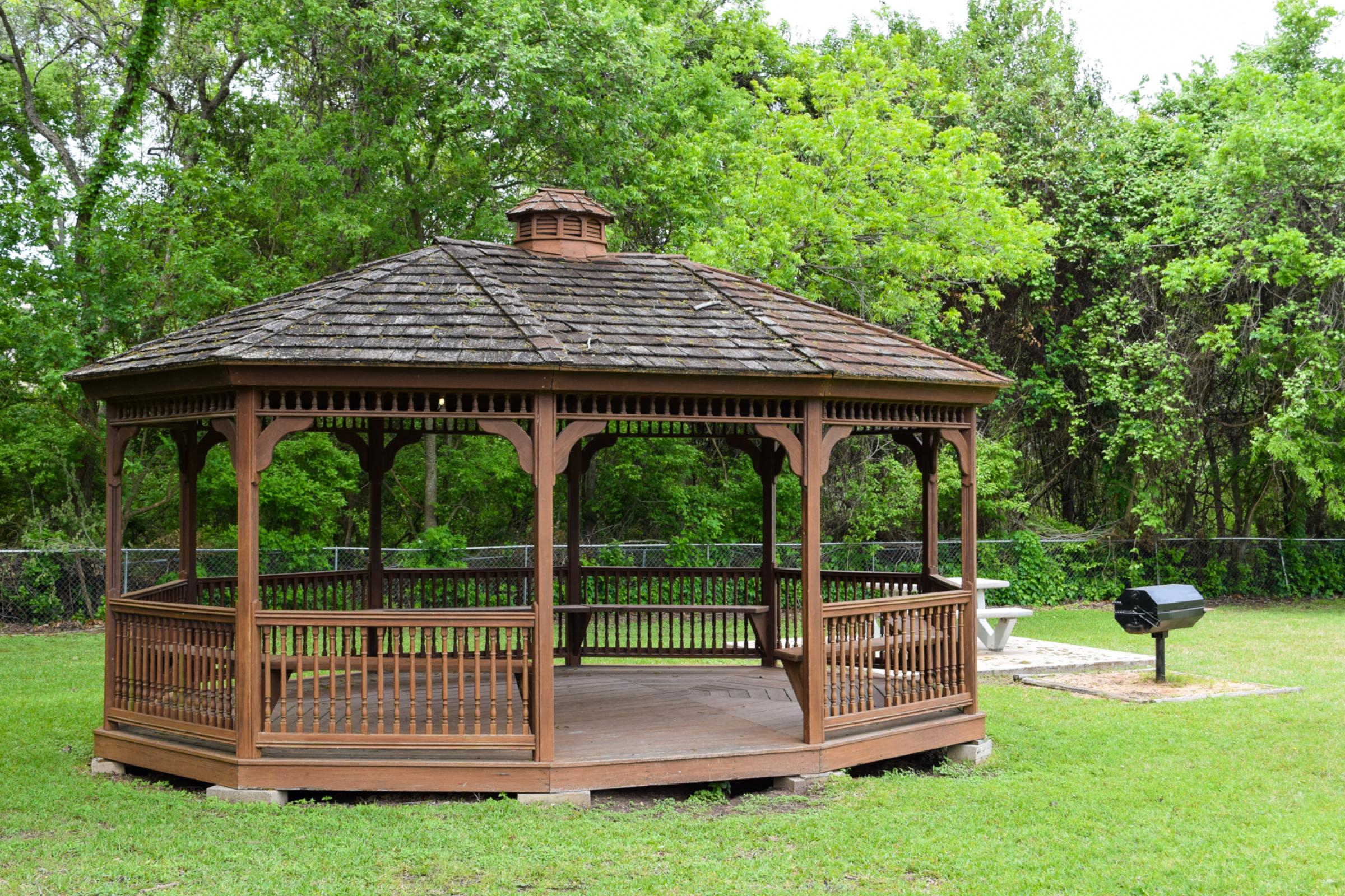 Brackenridge Apartments Family Housing University Housing and Dining